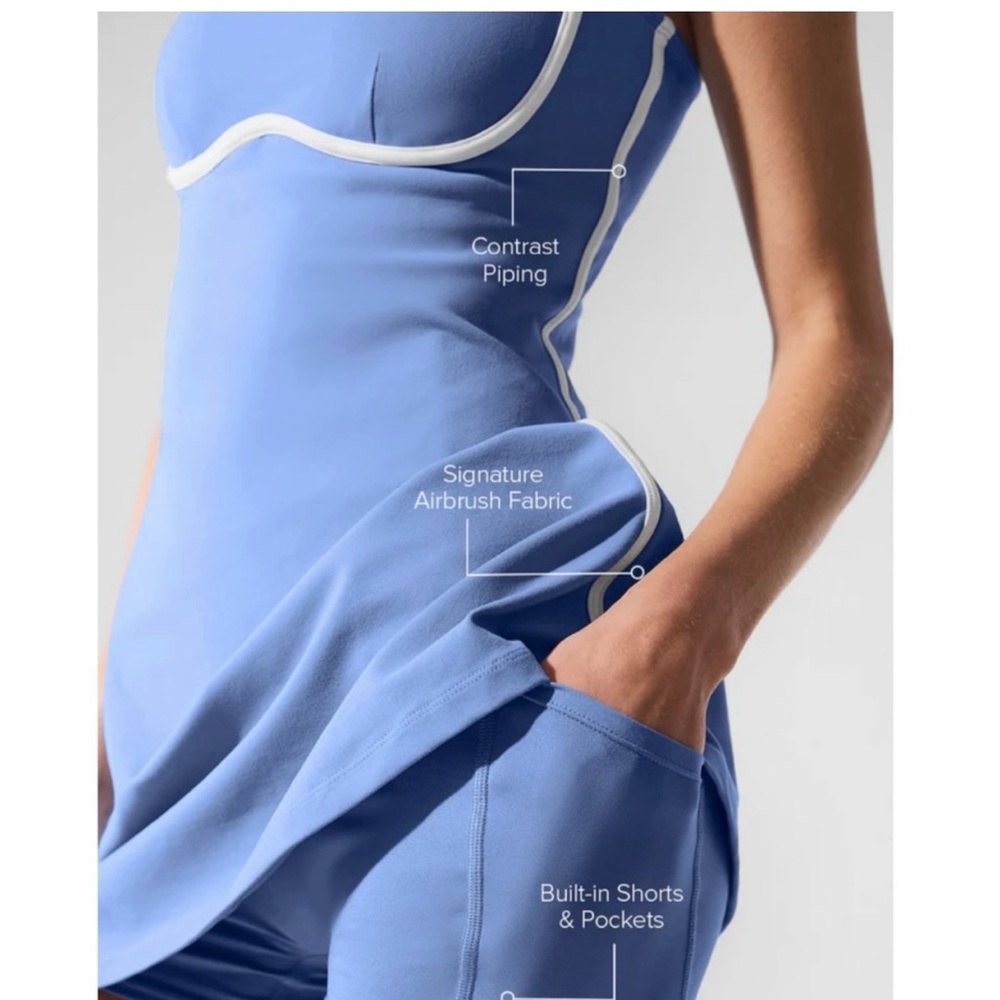 ALO Airbrush Streamlined Dress - “Crystal Clear Blue” 💙
**Dress only!** - Picture 7 of 9